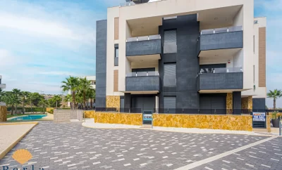 Great 2 bedroom apartment in Playa Flamenca. Ref: 015